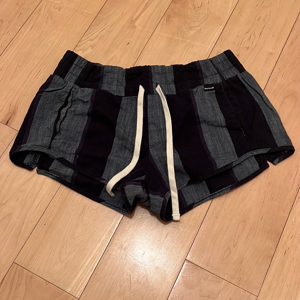 Hurley shorts